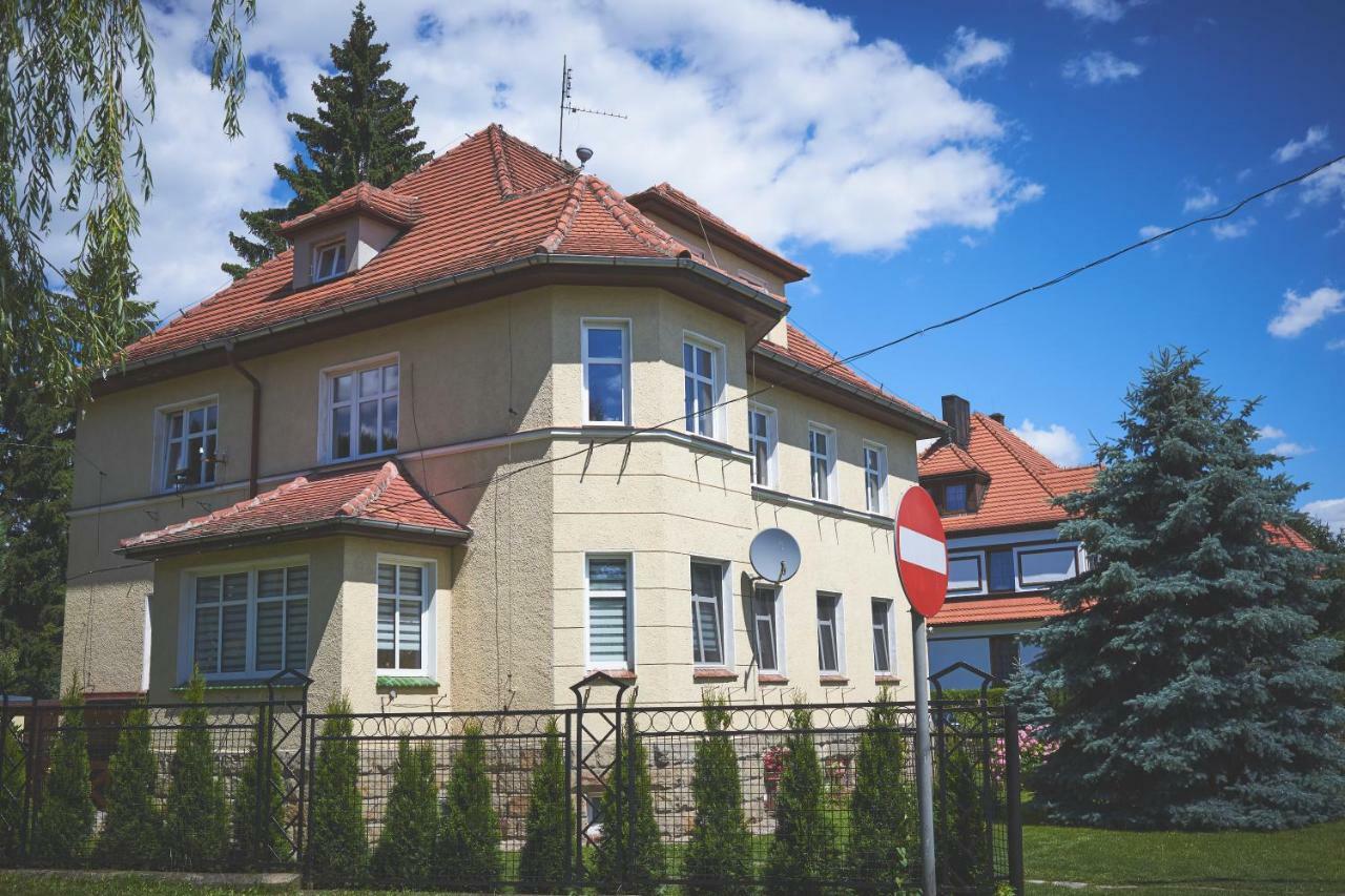 Karolina Apartment Поляница-Здрой Екстериор снимка